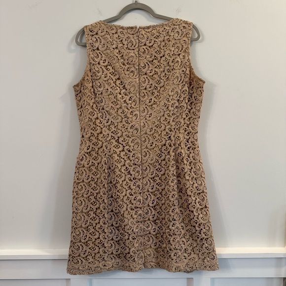 Women’s Tahari brown Elegant Lace Sleeveless shift Dress size 16 - Picture 6 of 7